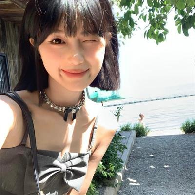 《千言勿语》海报